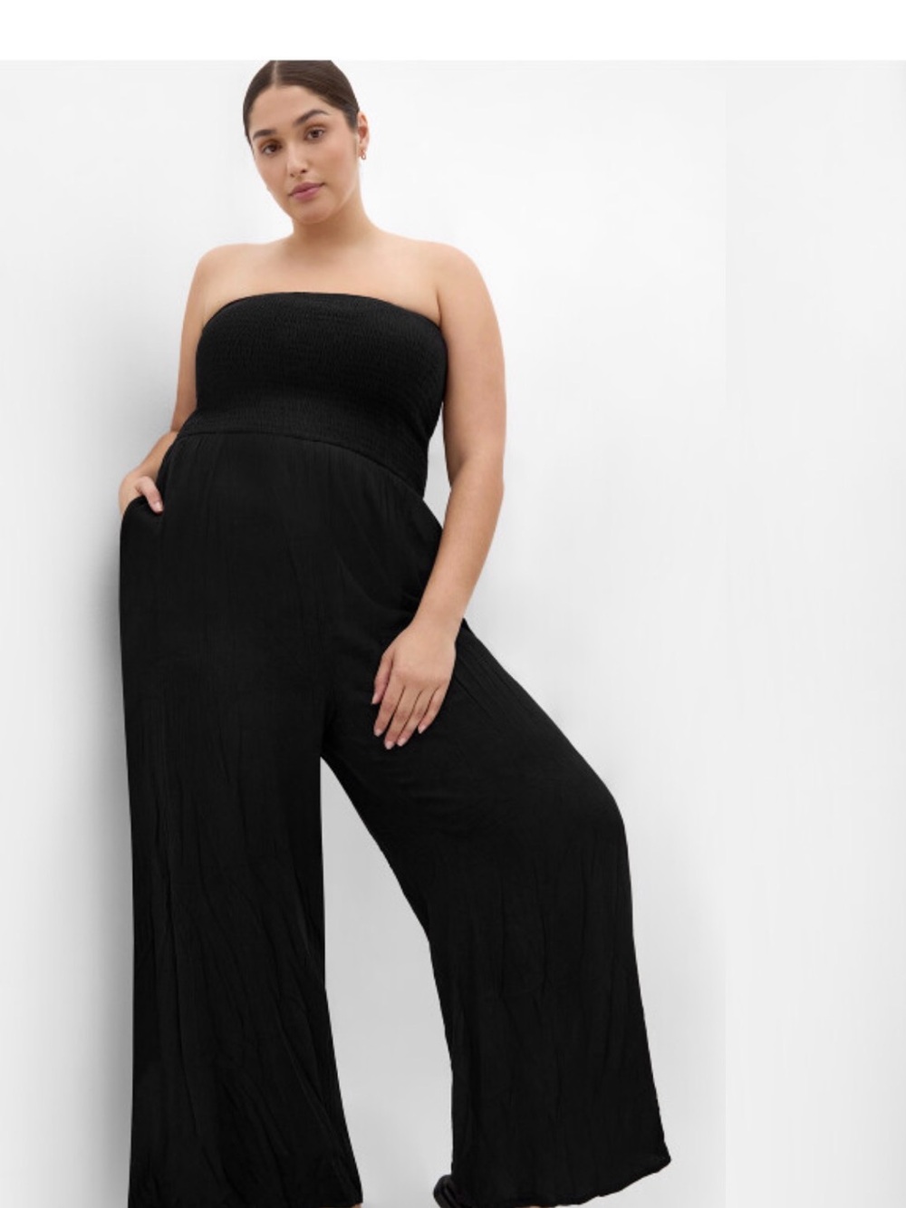Strapless Wide-Leg Jumpsuit in Black city chic